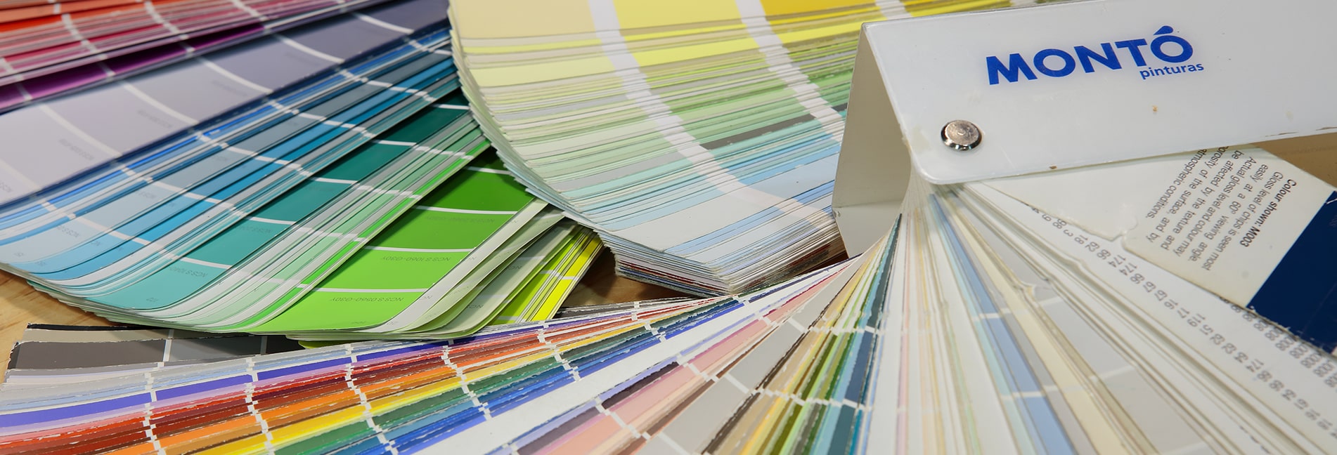 Ofrecemos servicio a la industria también: proveemos cualquier color del catálogo RAL